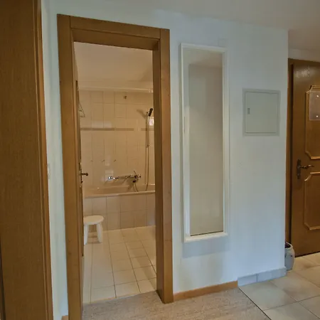 Haus Lizi, 8 Appartement